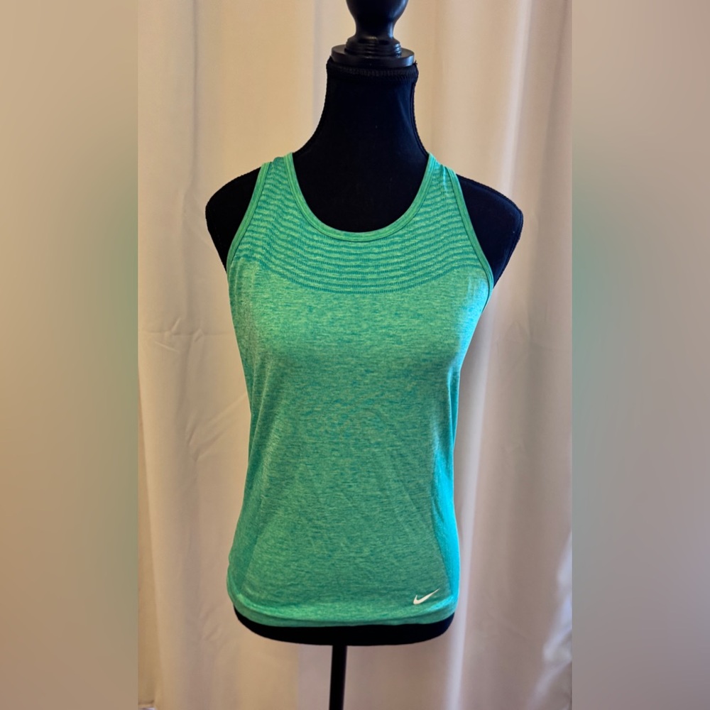 Nike Green Ribbed Fitted Sleeveless Tank Top